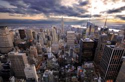 LOL赛事-当东方遇上西方，深圳队对阵爵士，欧文一人撕裂防线