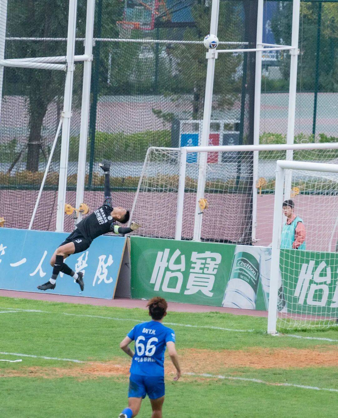 关于天津泰达主场艰难战平，保持不败的信息