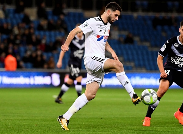 包含亚眠队主帅战术调整令人惊叹的词条 包含亚眠队主帅战术调整令人惊叹的词条