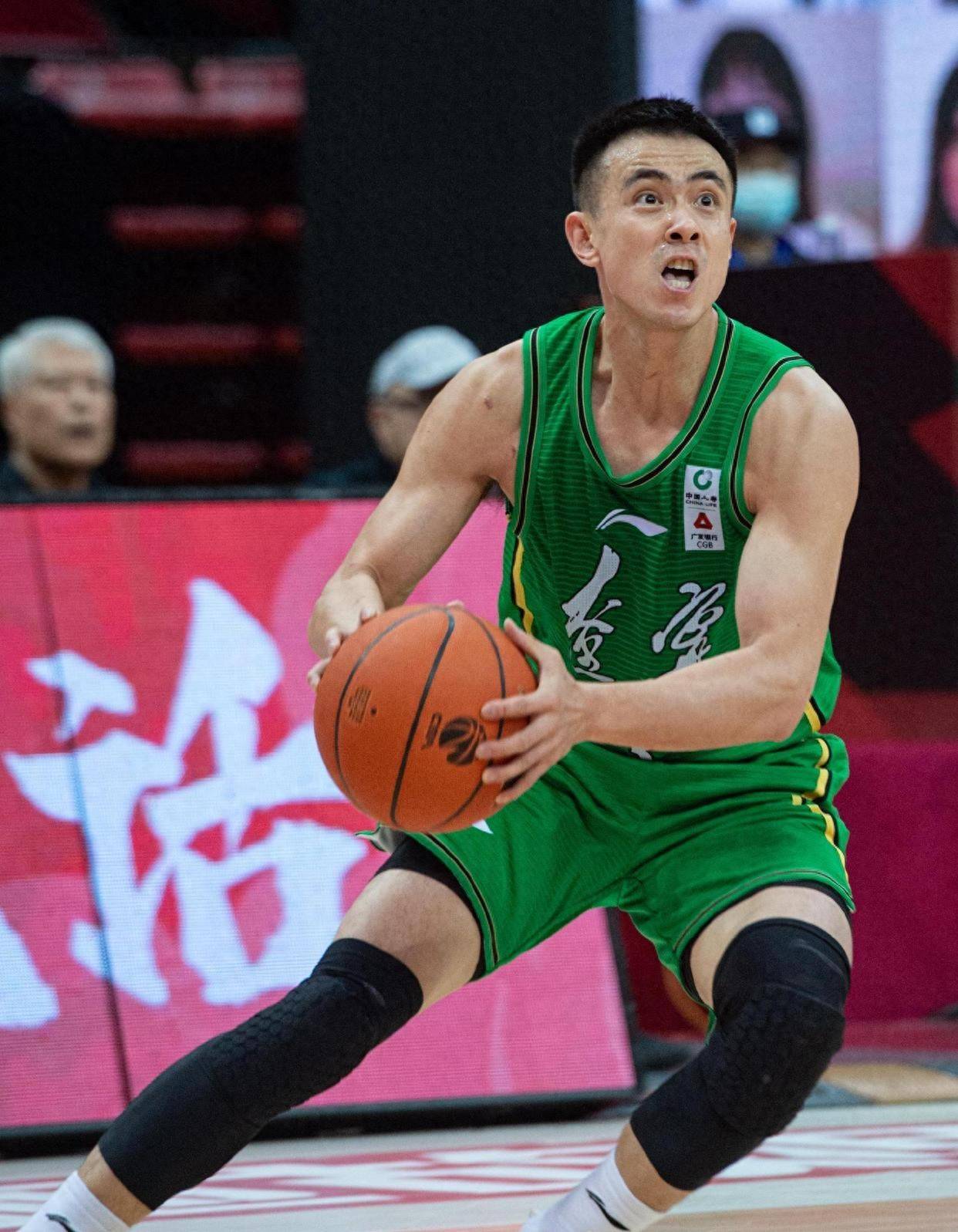 福建队险胜广州队,赵继伟关键制胜 福建队险胜广州队,赵继伟关键制胜