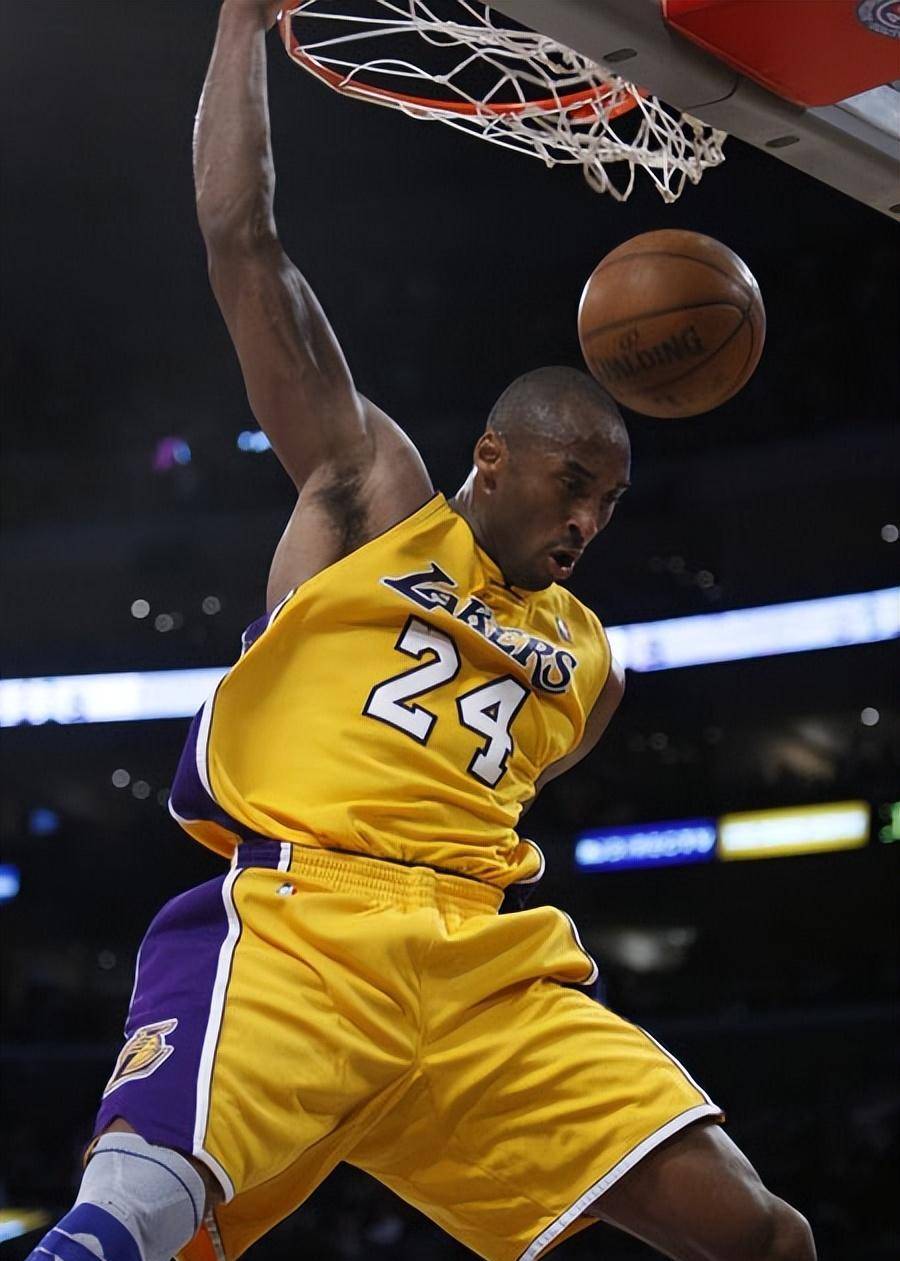 沉浸在篮球氛围中：湖人迎战热火，周日之夜引爆洛杉矶