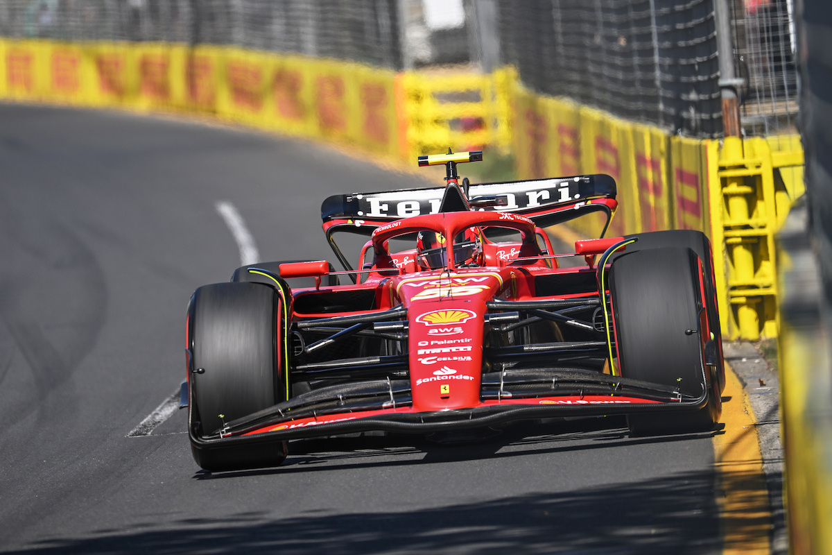 阿斯顿马丁绝杀梅赛德斯，佩雷兹高光表现