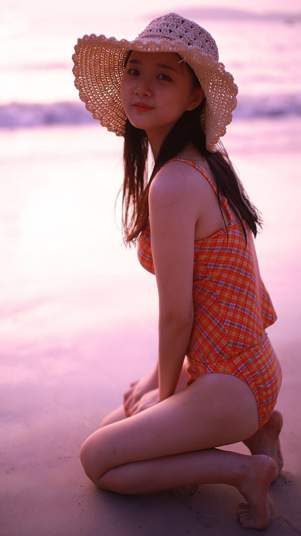 东方力量，中国新锐斩落莱比锡红牛，奥斯梅恩关键先生一锤定音