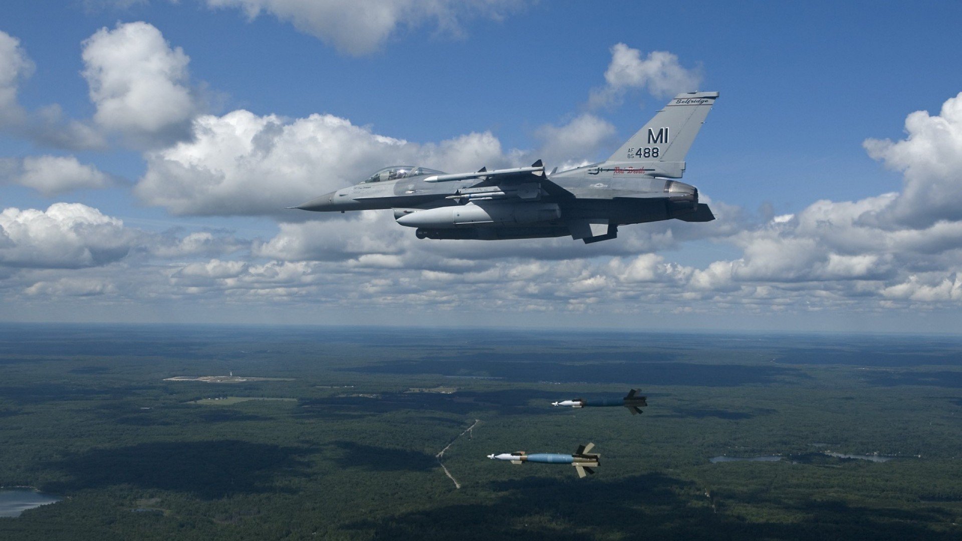 奥运关键夜,恩比德是狂涛骇浪中唯一可登陆的孤岛