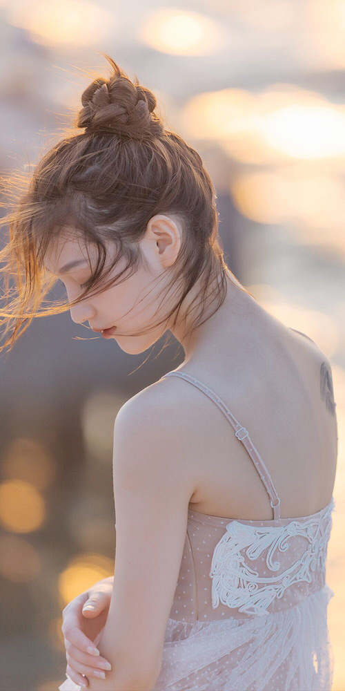 破局者，当老鹰的利爪撕碎马刺的节奏，莫兰特在精密齿轮间写下狂草